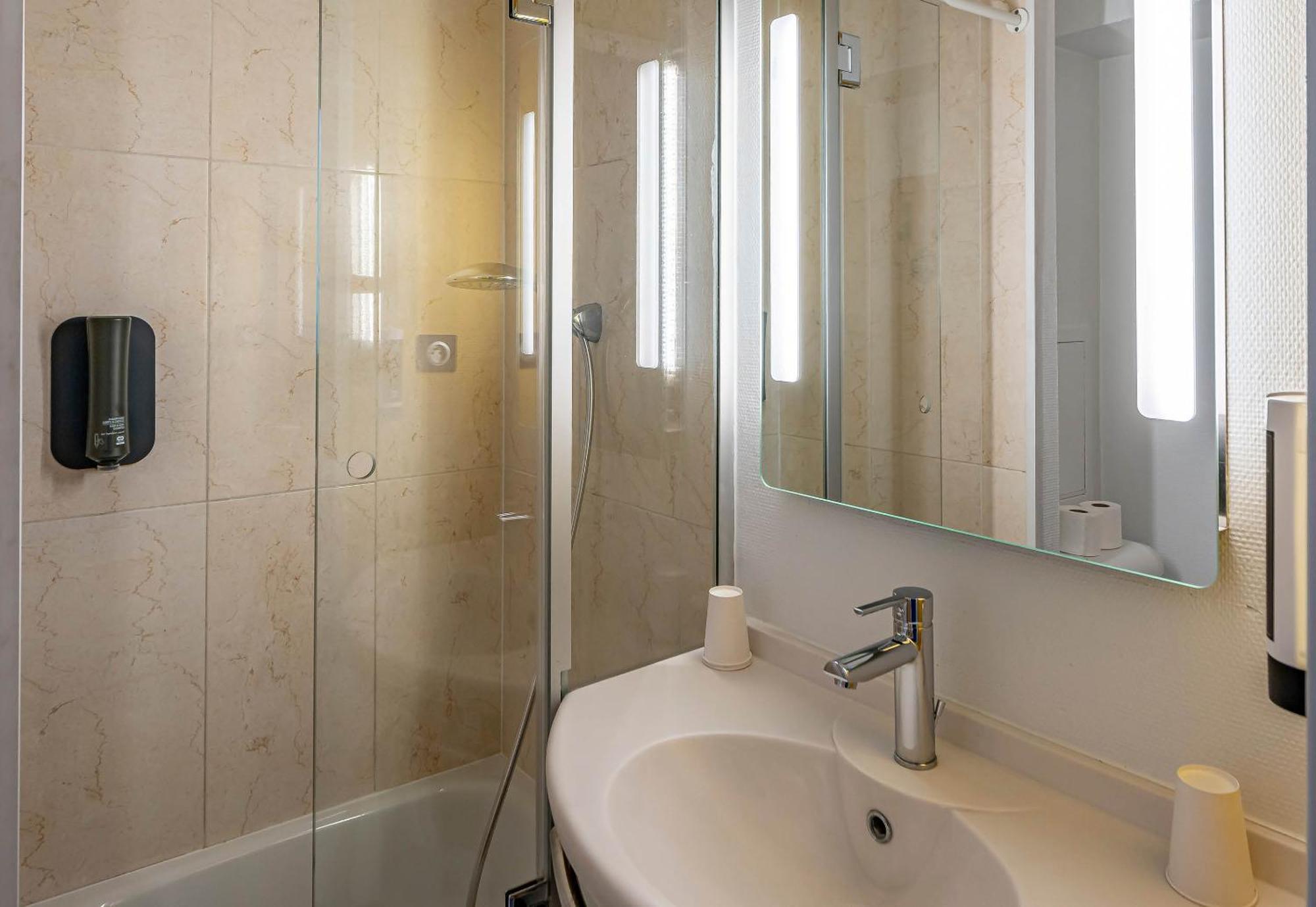 B&B Hotel Bordeaux Lac Sur Bruges Eksteriør billede