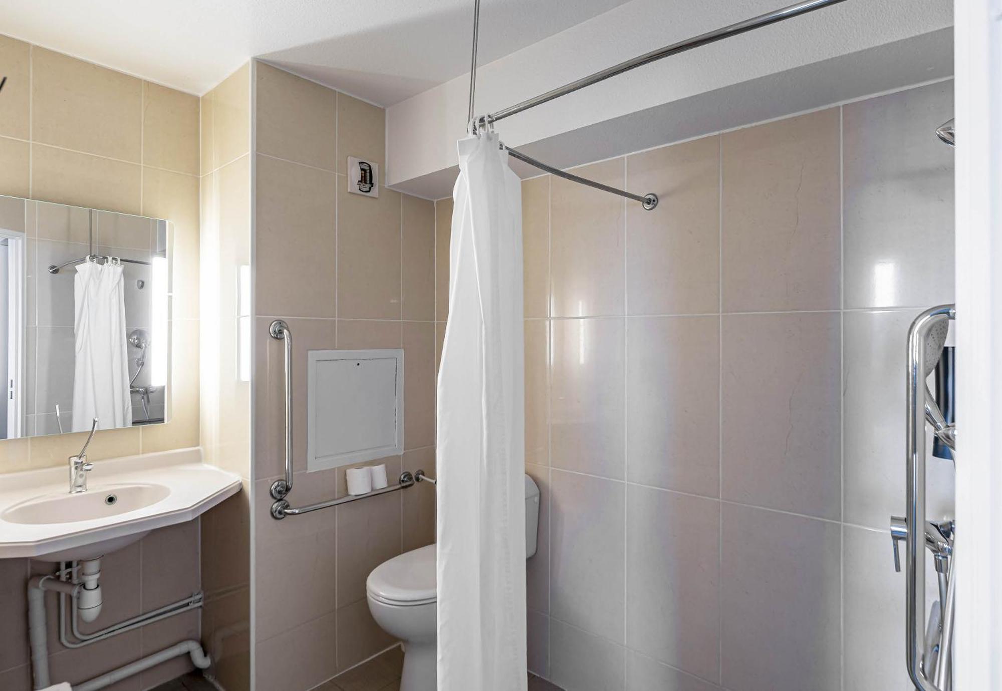 B&B Hotel Bordeaux Lac Sur Bruges Eksteriør billede
